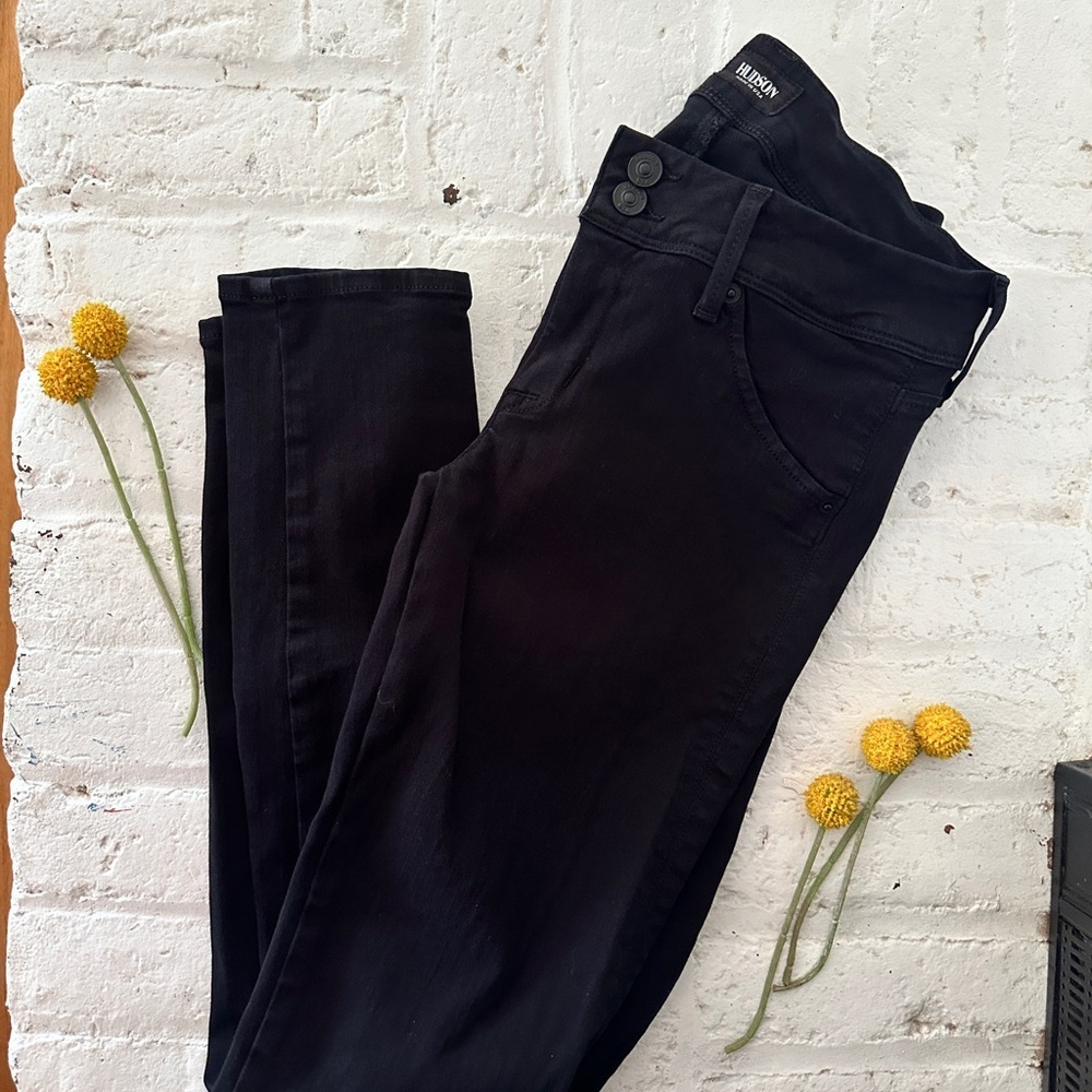 Hudson Black Skinny Jeans – Size 27 – Made in Los Angeles – EUC